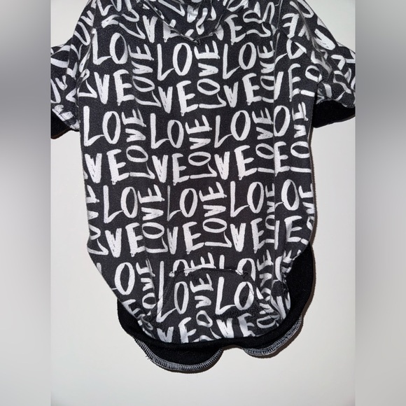 LOVE Black And White Stretch Hoodie Size XXL (For MEDIUM Sized Dogs) - Picture 2 of 5